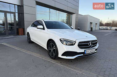 Седан Mercedes-Benz E-Class 2021 в 