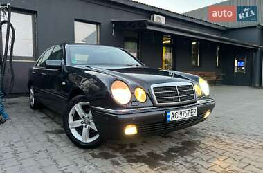 Седан Mercedes-Benz E-Class 1998 в Ковелі