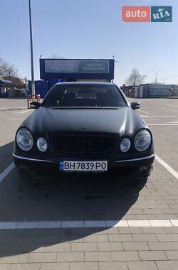 Седан Mercedes-Benz E-Class 2003 в  фото 2 Седан Mercedes-Benz E-Class 2003 в