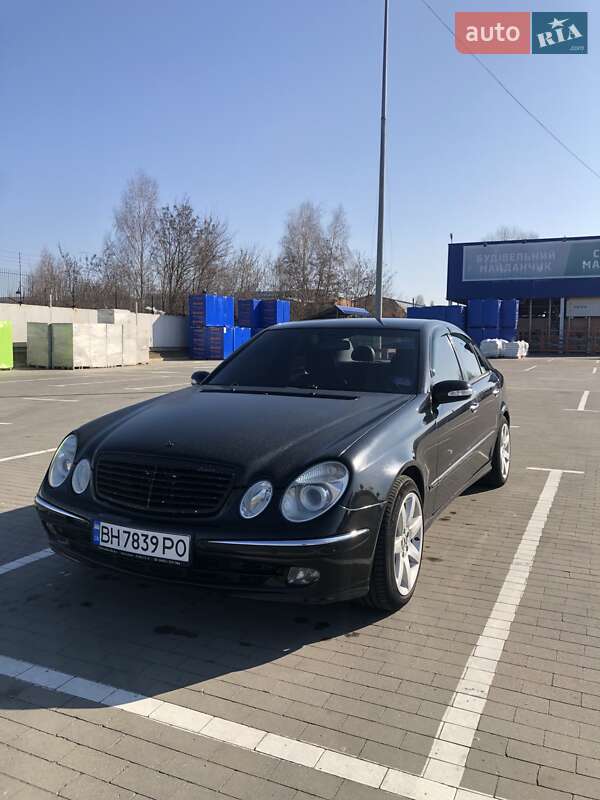 Седан Mercedes-Benz E-Class 2003 в Белой Церкви