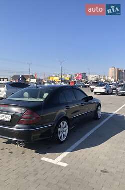 Седан Mercedes-Benz E-Class 2003 в  фото 7 Седан Mercedes-Benz E-Class 2003 в