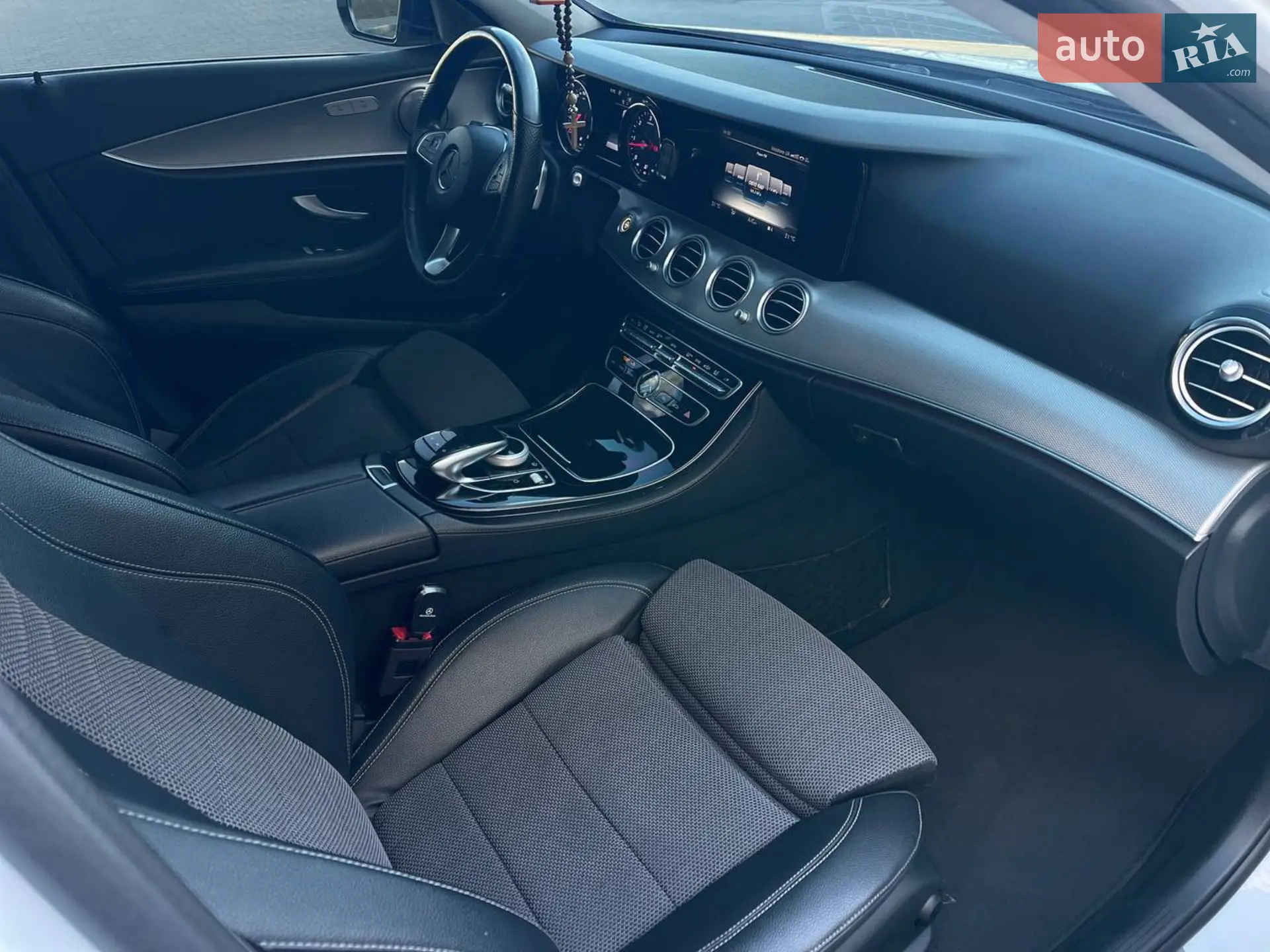 2016 Mercedes-Benz E-klasse - мініатюра 19