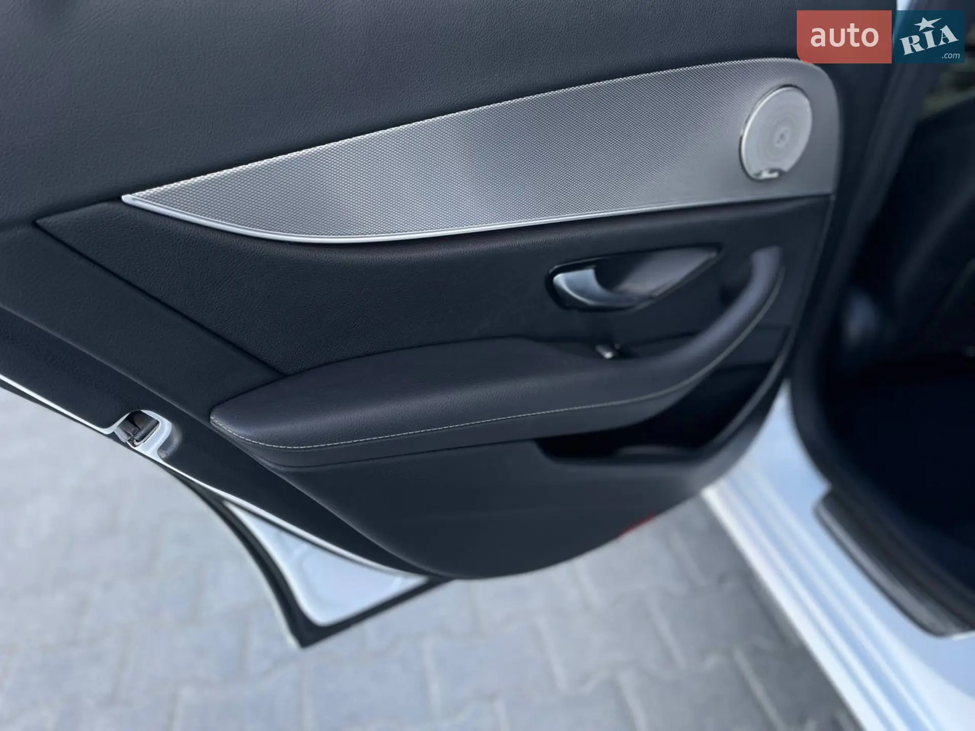 2016 Mercedes-Benz E-klasse - мініатюра 19