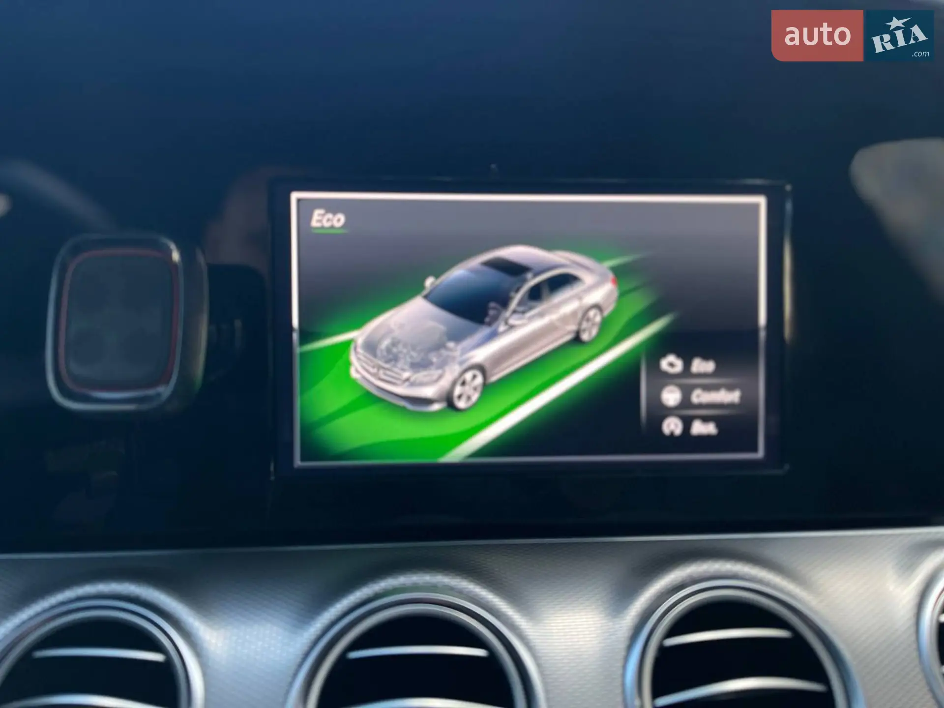 2016 Mercedes-Benz E-klasse - мініатюра 24