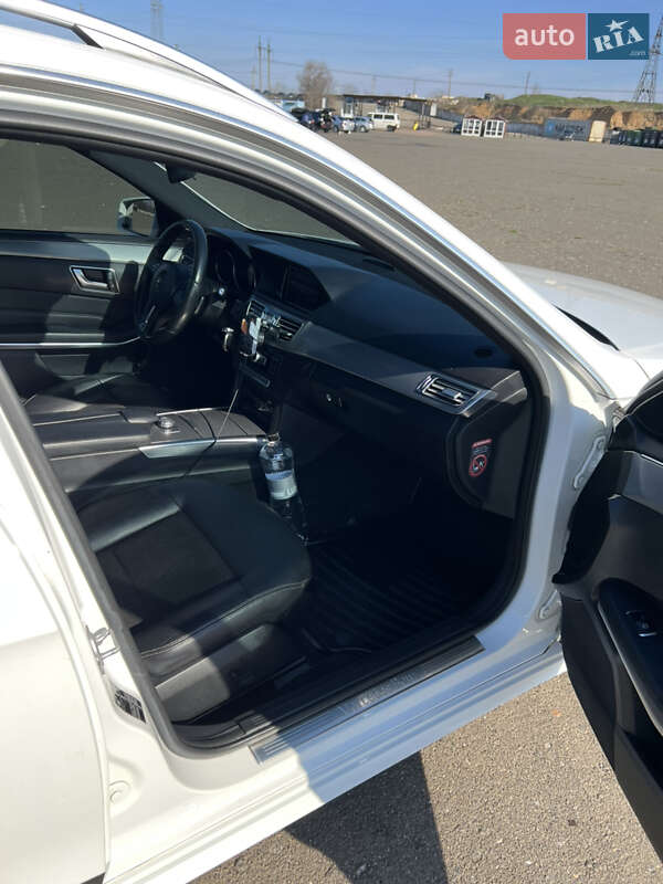 Универсал Mercedes-Benz E-Class 2014 в Одессе