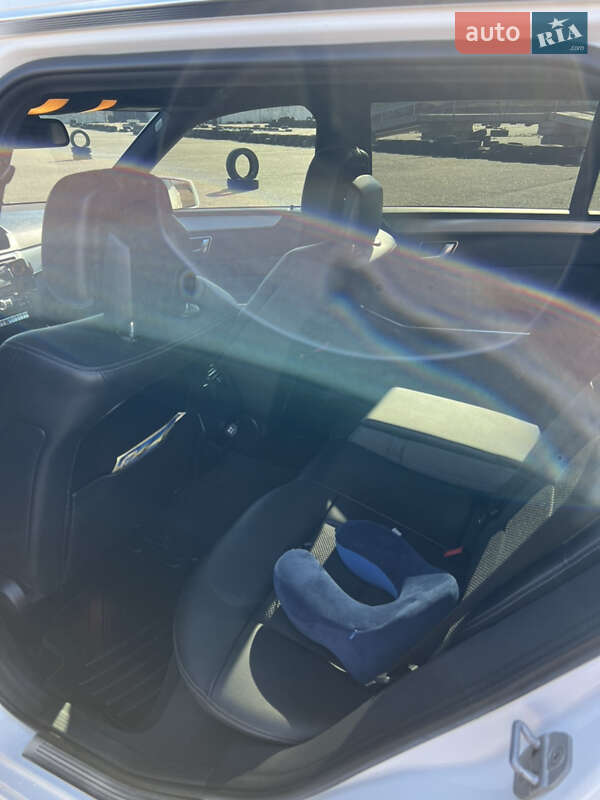 Универсал Mercedes-Benz E-Class 2014 в Одессе