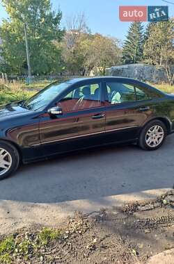 Седан Mercedes-Benz E-Class 2005 в 