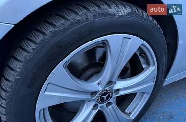 Седан Mercedes-Benz E-Class 2016 в 