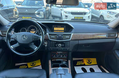 Седан Mercedes-Benz E-Class 2012 в 