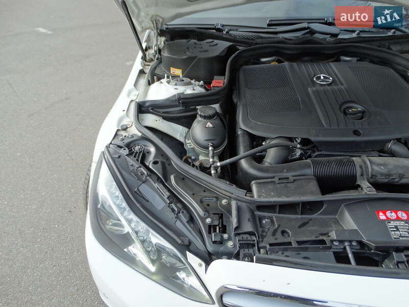 Седан Mercedes-Benz E-Class 2013 в Одесі