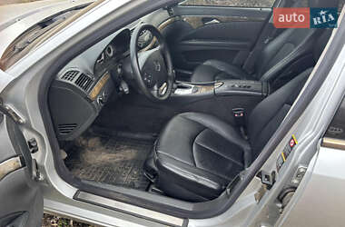 Седан Mercedes-Benz E-Class 2004 в 