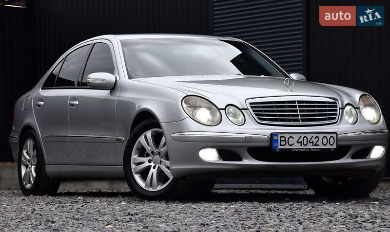 Седан Mercedes-Benz E-Class 2004 в Дрогобыче