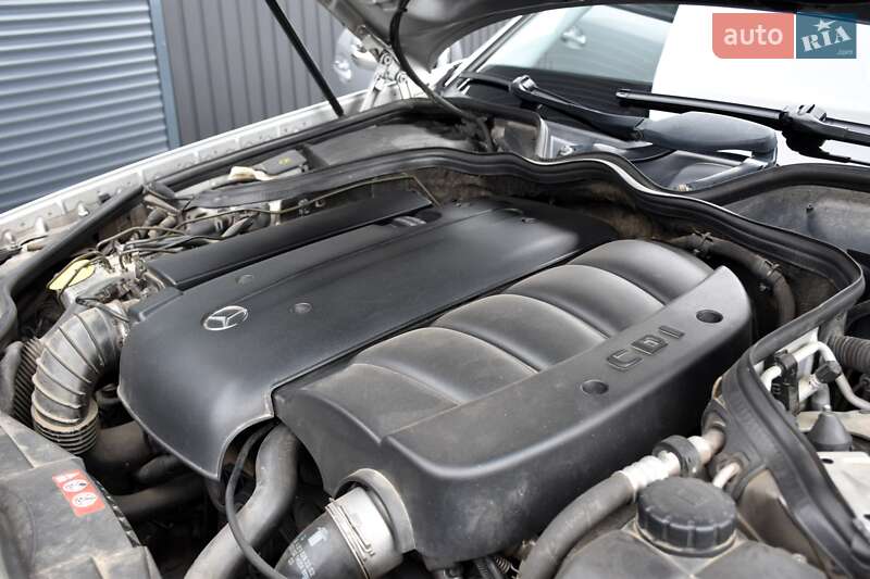 Седан Mercedes-Benz E-Class 2004 в Дрогобыче