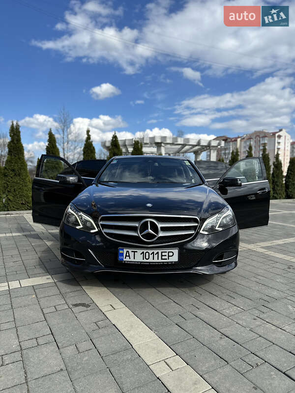Седан Mercedes-Benz E-Class 2013 в Долине