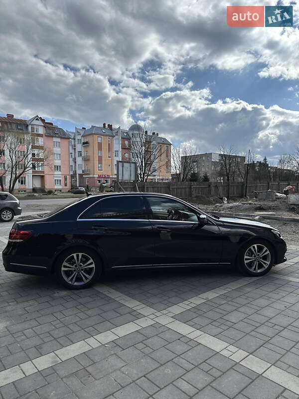 Седан Mercedes-Benz E-Class 2013 в Долине