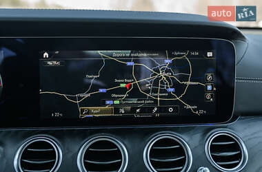 Седан Mercedes-Benz E-Class 2021 в 