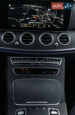Седан Mercedes-Benz E-Class 2021 в 