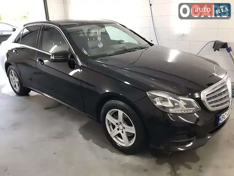Седан Mercedes-Benz E-Class 2015 в Дрогобичі