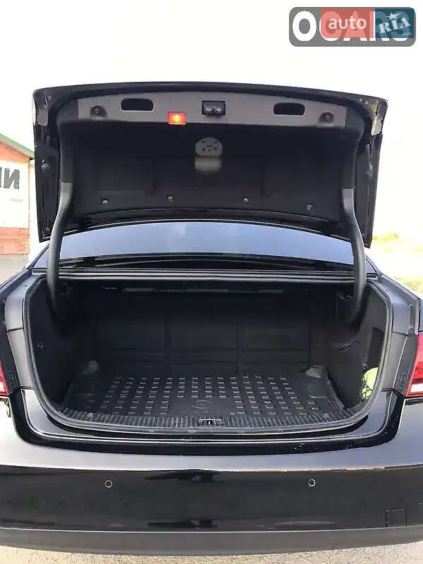 Седан Mercedes-Benz E-Class 2015 в Дрогобичі