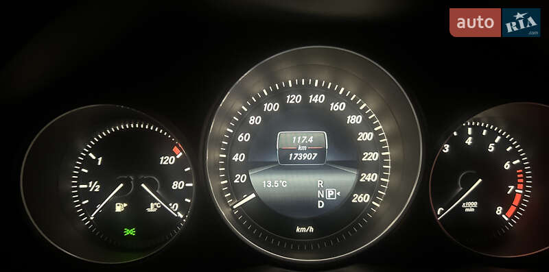 Седан Mercedes-Benz E-Class 2015 в Дрогобичі