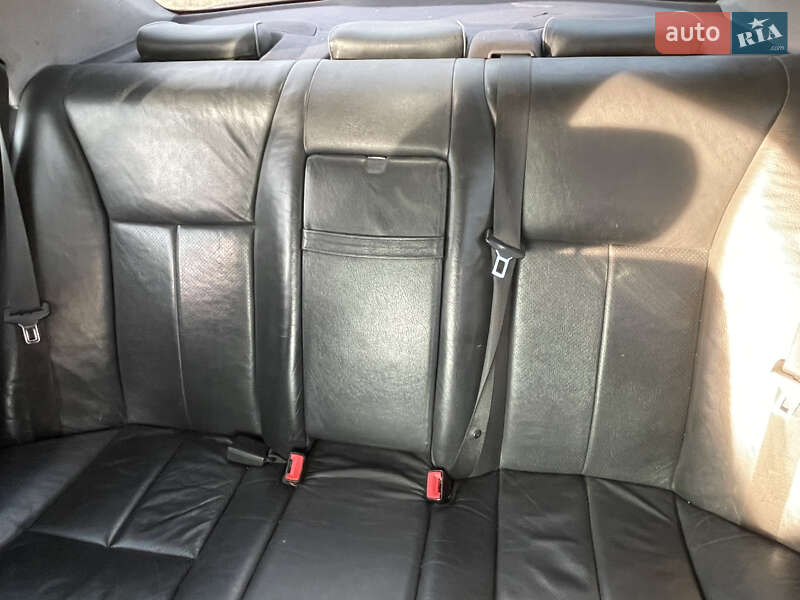 Седан Mercedes-Benz E-Class 2000 в Білій Церкві