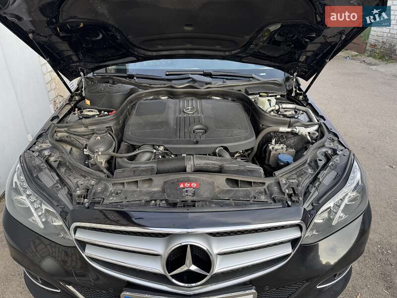 Универсал Mercedes-Benz E-Class 2015 в Житомире фото 3 Универсал Mercedes-Benz E-Class 2015 в Житомире