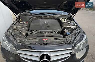 Универсал Mercedes-Benz E-Class 2015 в 