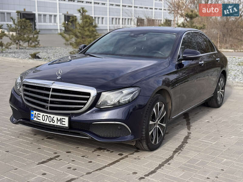 Седан Mercedes-Benz E-Class 2018 в Днепре фото 3 Седан Mercedes-Benz E-Class 2018 в Днепре