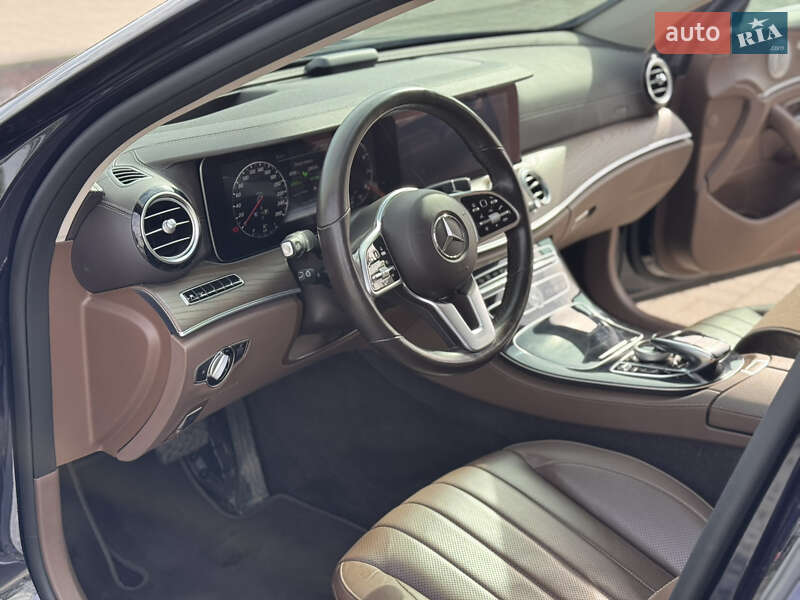 Седан Mercedes-Benz E-Class 2018 в Днепре фото 12 Седан Mercedes-Benz E-Class 2018 в Днепре