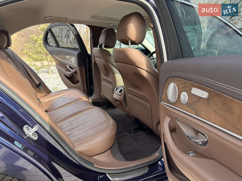 Седан Mercedes-Benz E-Class 2018 в Днепре фото 21 Седан Mercedes-Benz E-Class 2018 в Днепре