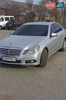 Седан Mercedes-Benz E-Class 2011 в 