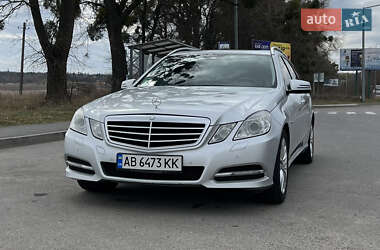Універсал Mercedes-Benz E-Class 2012 в 