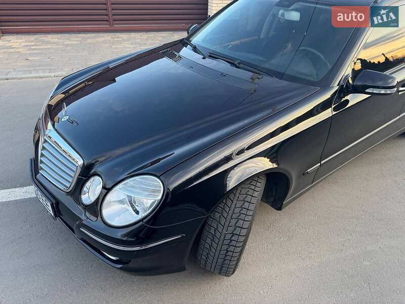 Універсал Mercedes-Benz E-Class 2008 в Полтаві