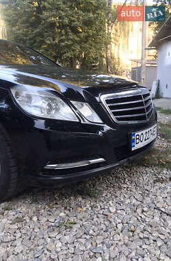 Седан Mercedes-Benz E-Class 2012 в 