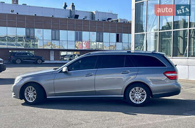 Універсал Mercedes-Benz E-Class 2012 в 
