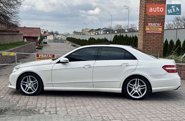 Седан Mercedes-Benz E-Class 2012 в 