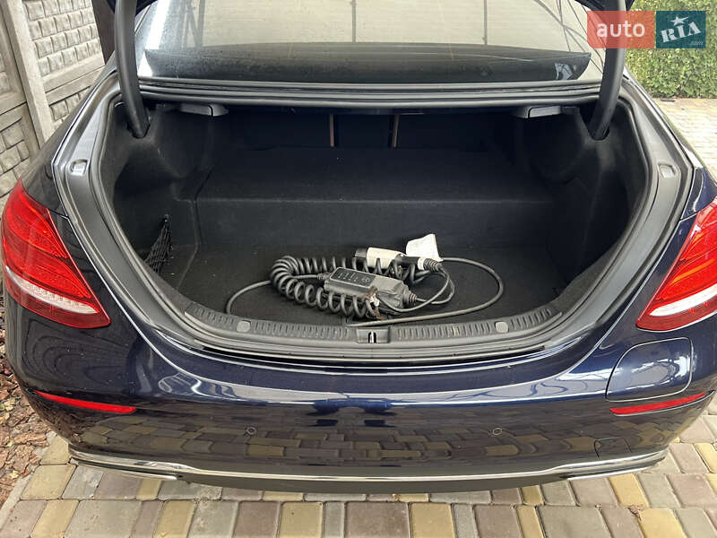 Седан Mercedes-Benz E-Class 2018 в Днепре фото 2 Седан Mercedes-Benz E-Class 2018 в Днепре