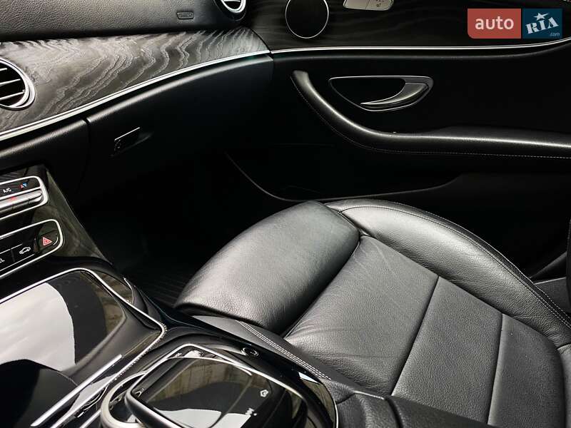 Універсал Mercedes-Benz E-Class 2019 в Хмельницькому