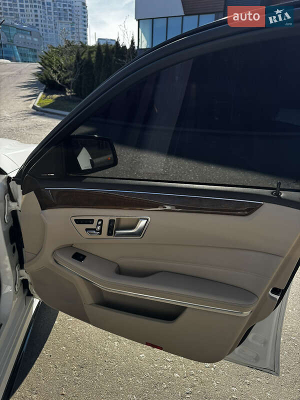 Седан Mercedes-Benz E-Class 2014 в Києві
