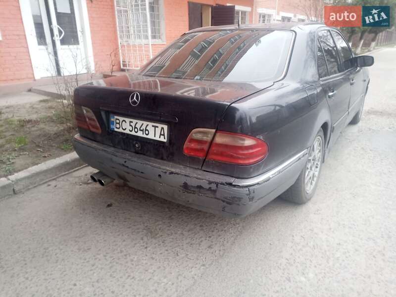 Седан Mercedes-Benz E-Class 1997 в Добротворі
