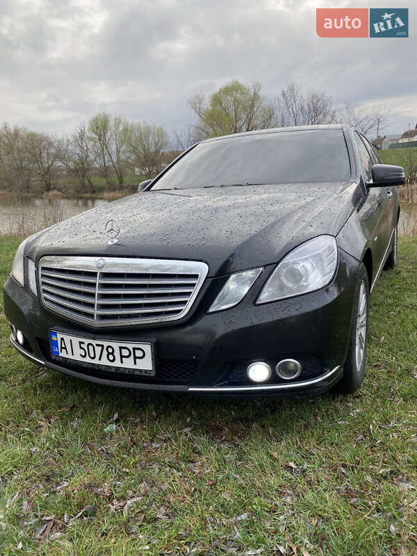 Седан Mercedes-Benz E-Class 2011 в Белой Церкви фото 3 Седан Mercedes-Benz E-Class 2011 в Белой Церкви
