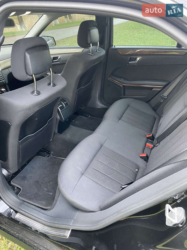 Седан Mercedes-Benz E-Class 2011 в Белой Церкви фото 13 Седан Mercedes-Benz E-Class 2011 в Белой Церкви