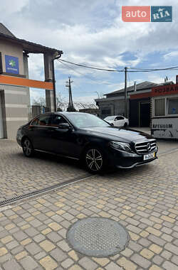 Седан Mercedes-Benz E-Class 2019 в 