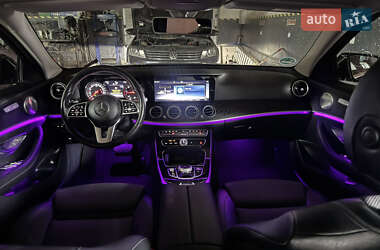Седан Mercedes-Benz E-Class 2019 в 