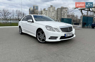 Седан Mercedes-Benz E-Class 2012 в 