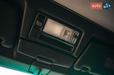 Седан Mercedes-Benz E-Class 1994 в 