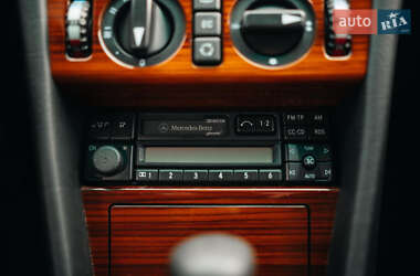 Седан Mercedes-Benz E-Class 1994 в 