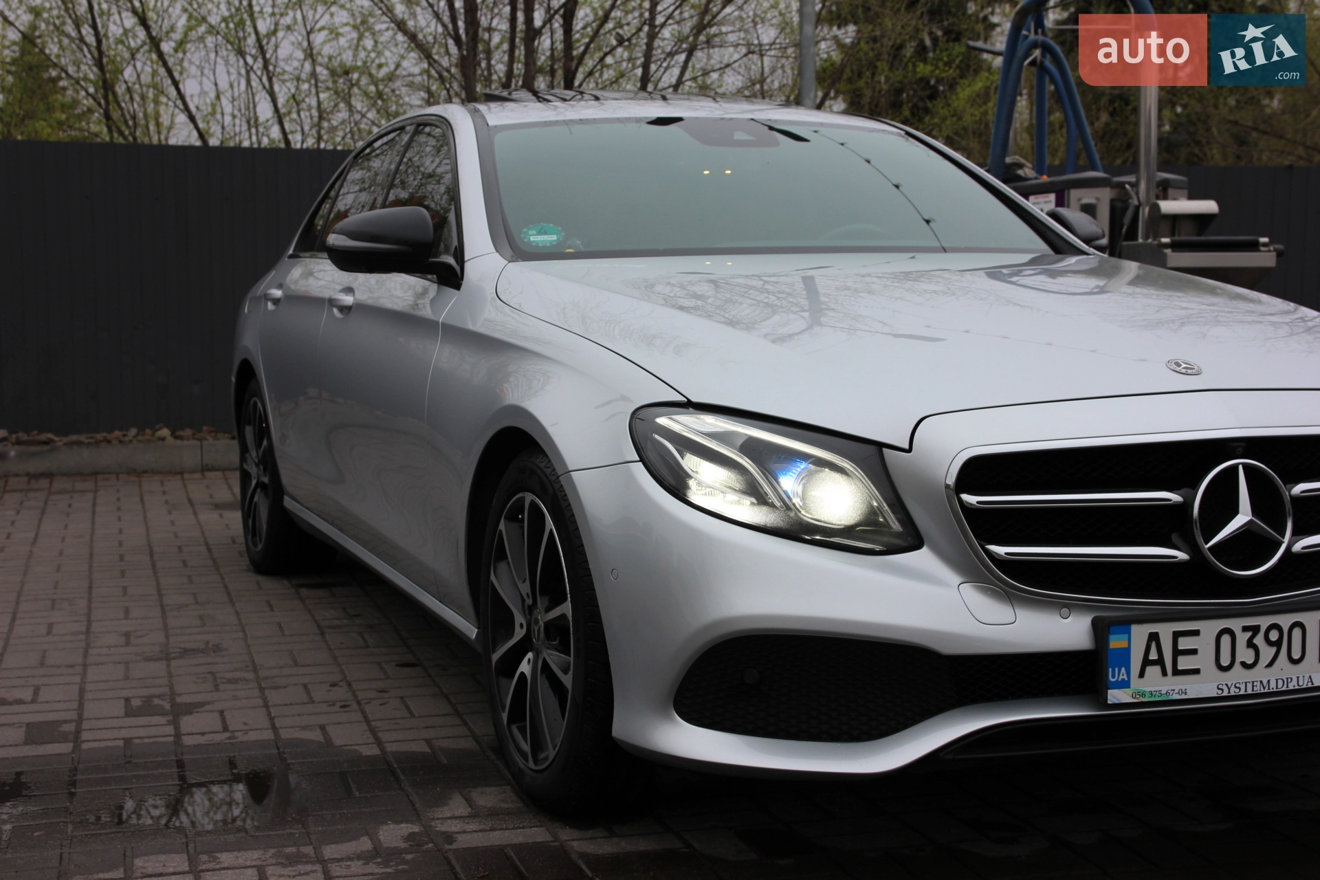 2017 Mercedes-Benz E-klasse - фото 1