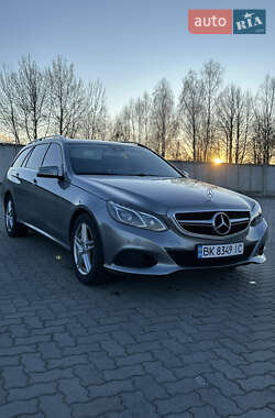 Універсал Mercedes-Benz E-Class 2014 в 