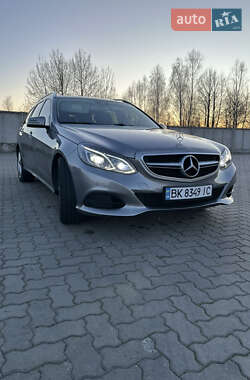 Універсал Mercedes-Benz E-Class 2014 в 